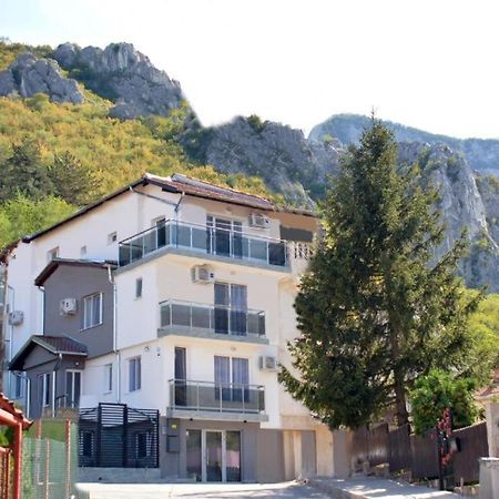 Раде 3-Враца Vratsa Exterior photo